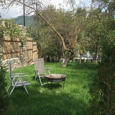Villa Jrhogher Dilijan Bagian luar foto