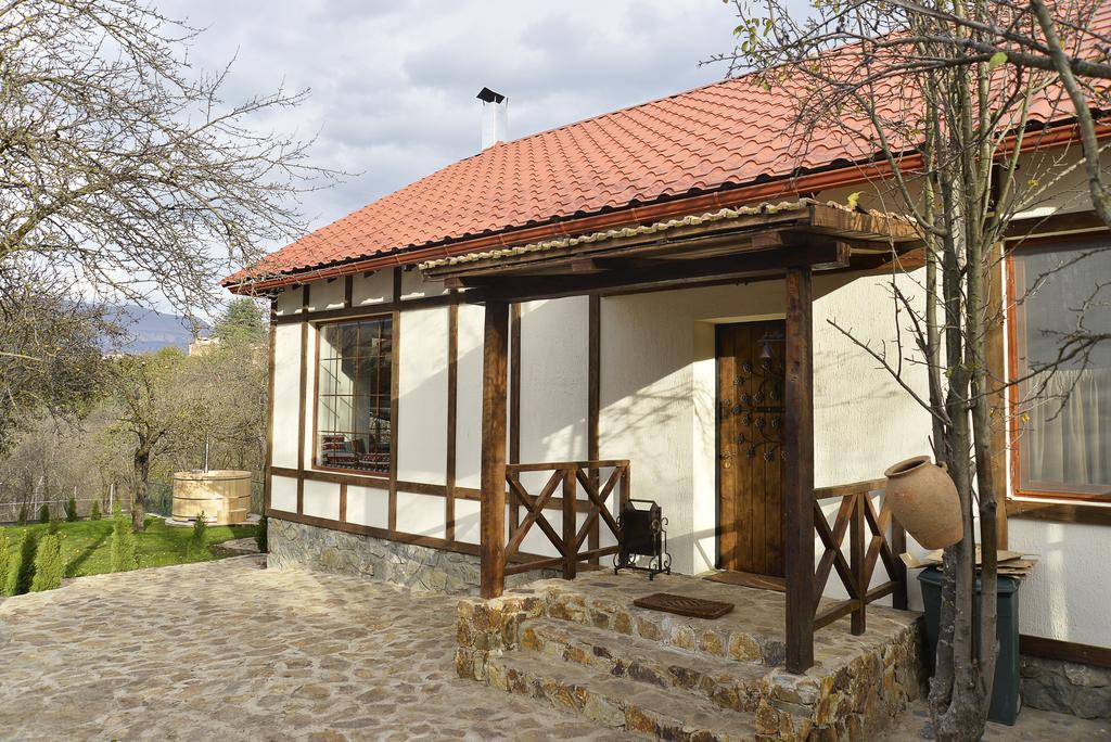 Villa Jrhogher Dilijan Ruang foto