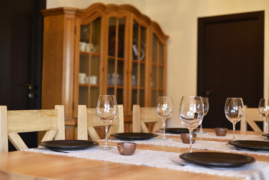 Villa Jrhogher Dilijan Ruang foto